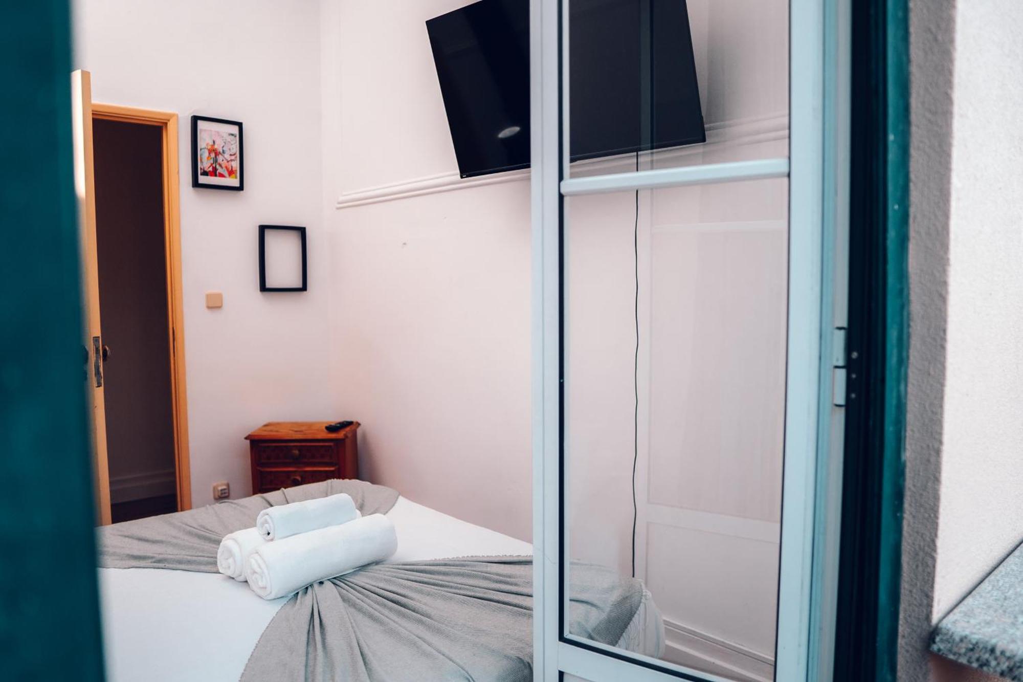 Guest House Arroios Rooms Lisbon Bagian luar foto