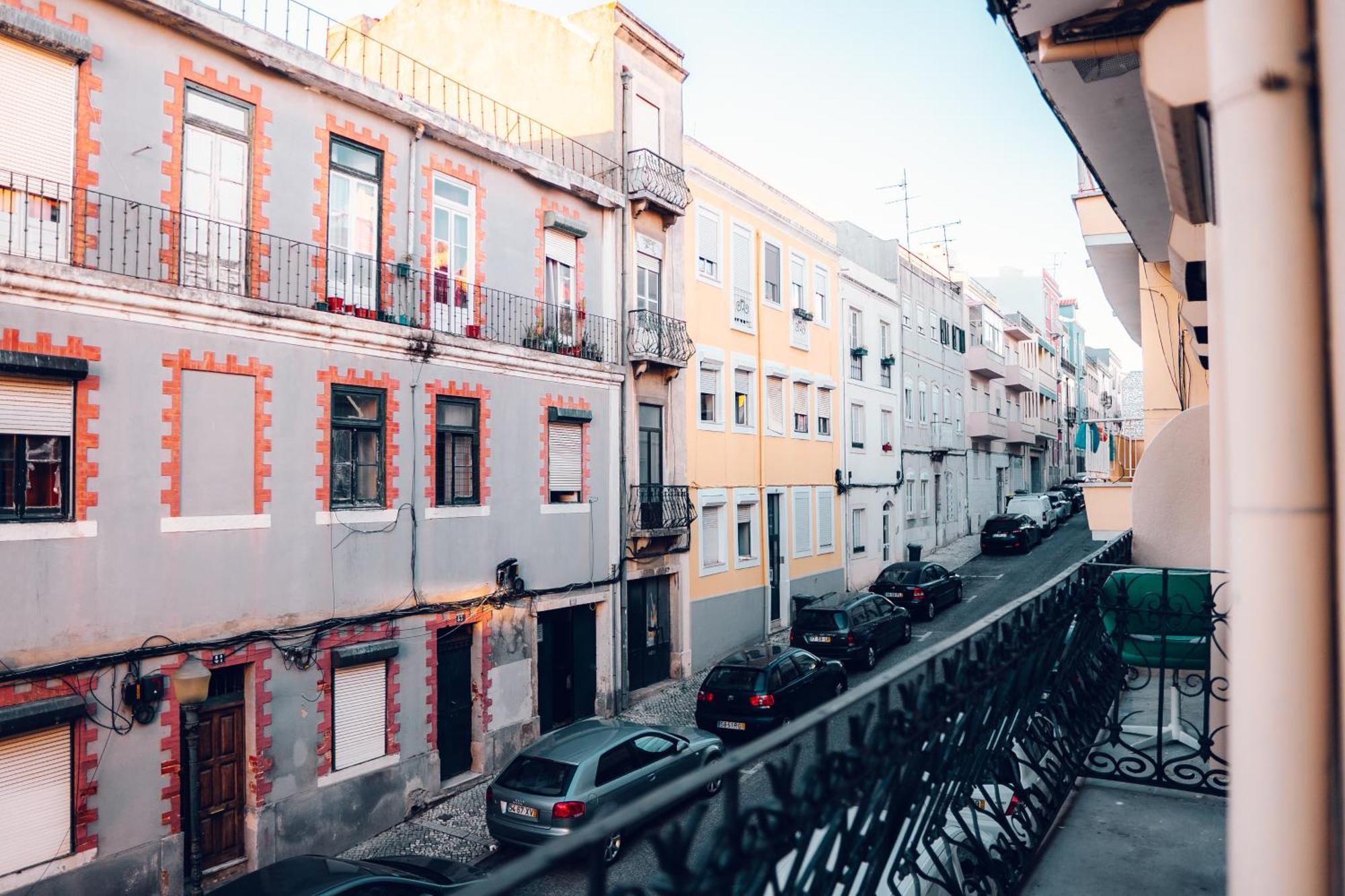 Guest House Arroios Rooms Lisbon Bagian luar foto