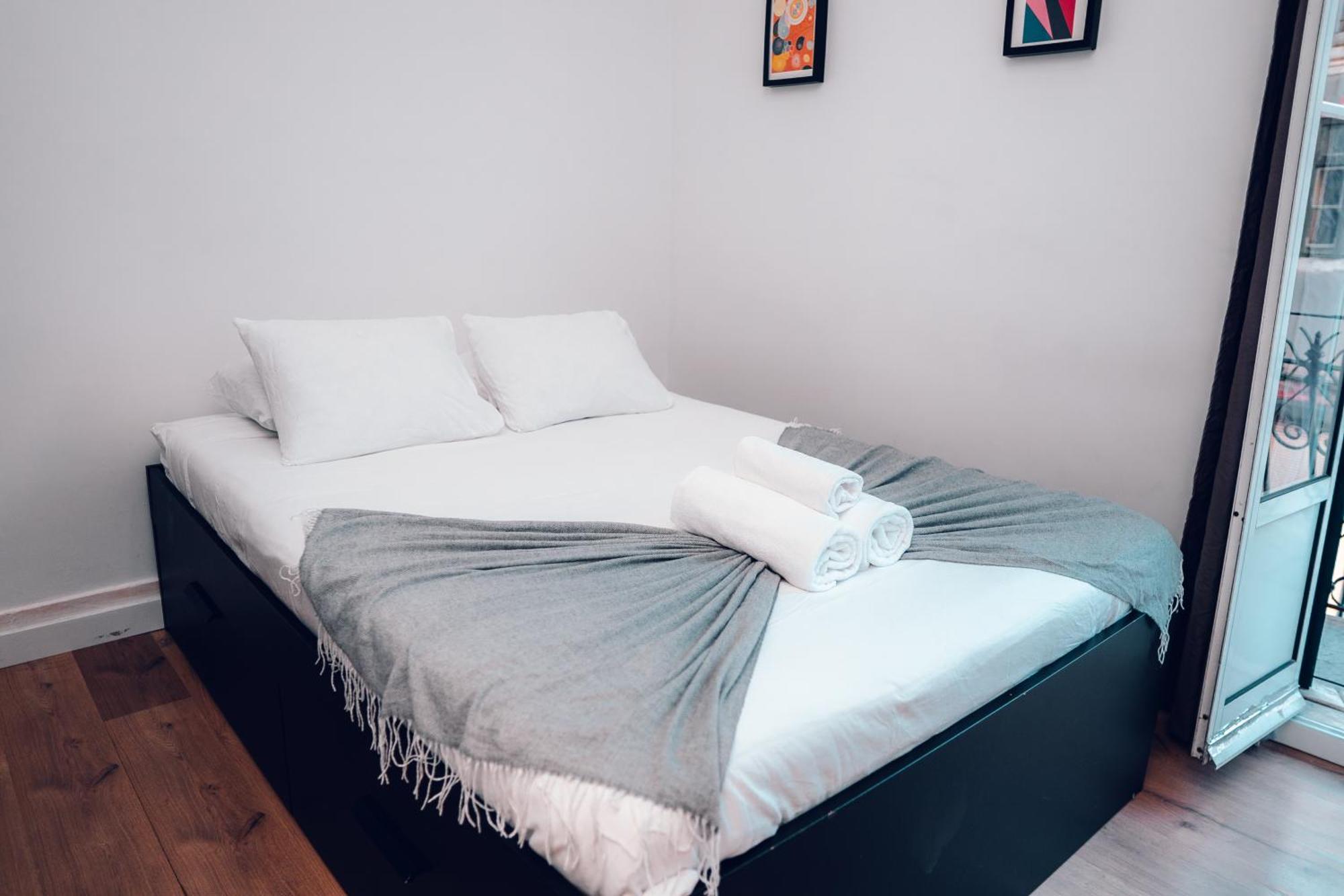 Guest House Arroios Rooms Lisbon Bagian luar foto