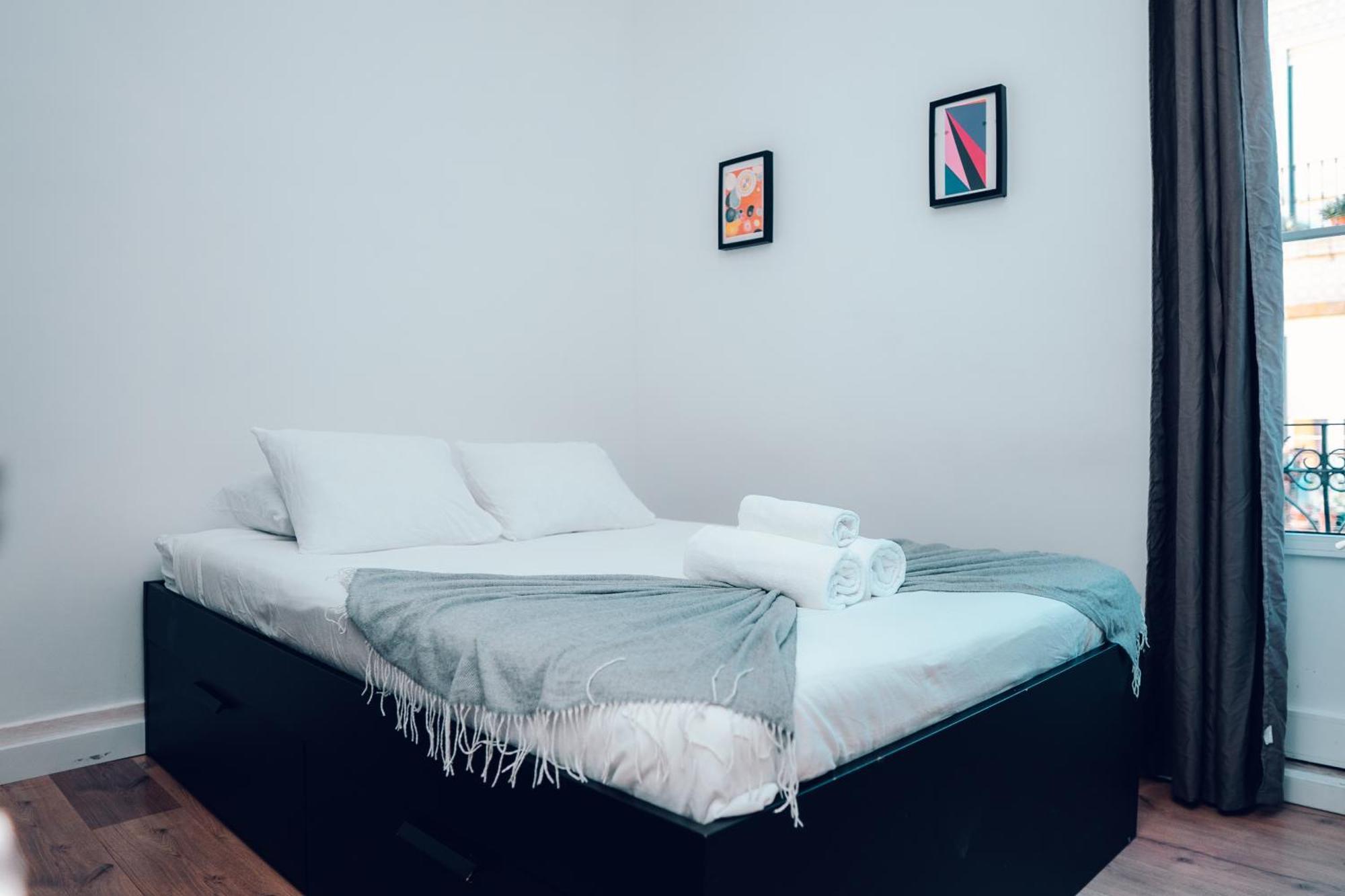 Guest House Arroios Rooms Lisbon Bagian luar foto